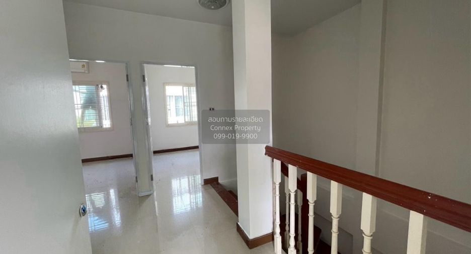 For sale 4 bedrooms townhouse in Bang Phli, Samut Prakan