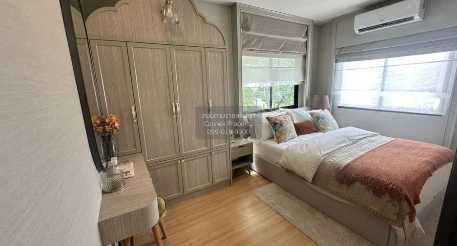 For sale 4 ベッドルーム townhouse in Bang Kruai, Nonthaburi