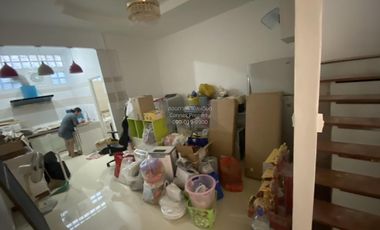 For sale 3 bedrooms townhouse in Mueang Nonthaburi, Nonthaburi