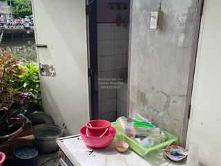 À vendre 12 chambres maison de ville à Phasi Charoen, Bangkok