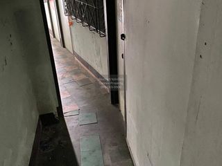À vendre 12 chambres maison de ville à Phasi Charoen, Bangkok