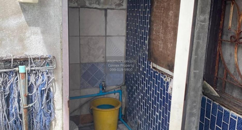 Продажа 12 спальни таунхаус в Пхаси Чароен, Бангкок