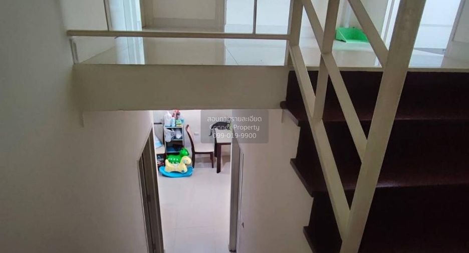 For sale 4 bedrooms townhouse in Phra Samut Chedi, Samut Prakan