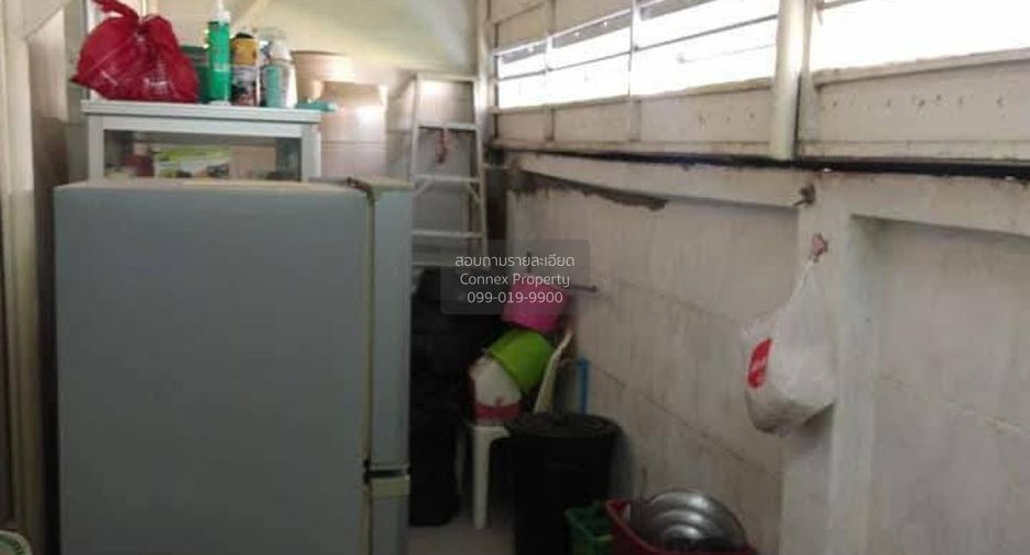 For sale 4 bedrooms townhouse in Phra Samut Chedi, Samut Prakan