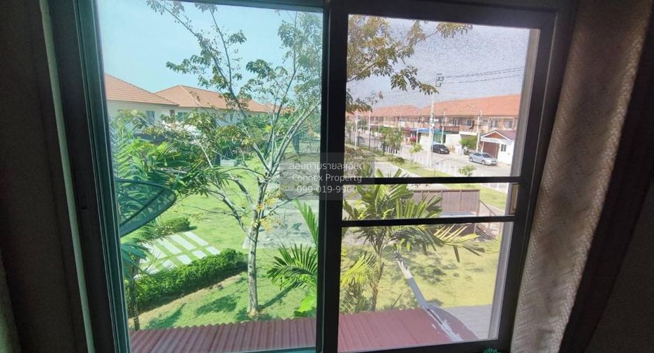 For sale 4 bedrooms townhouse in Phra Samut Chedi, Samut Prakan