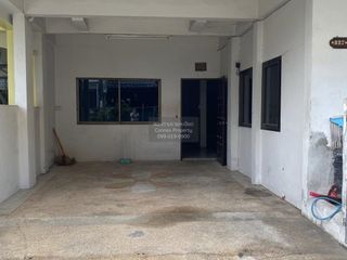For sale 5 ベッドルーム townhouse in Bang Khae, Bangkok