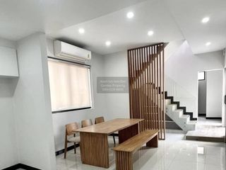 For sale 4 bedrooms house in Bang Phli, Samut Prakan