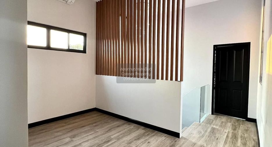 For sale 4 bedrooms house in Bang Phli, Samut Prakan