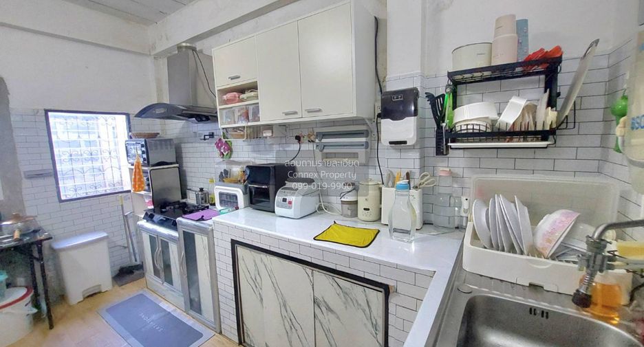 Casa en venta de 2 habitaciones en Phra Pradaeng, Samut Prakan