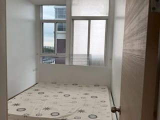 For sale 1 bed condo in Bang Na, Bangkok