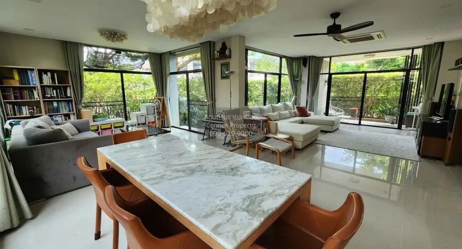For sale 3 bedrooms house in Phasi Charoen, Bangkok