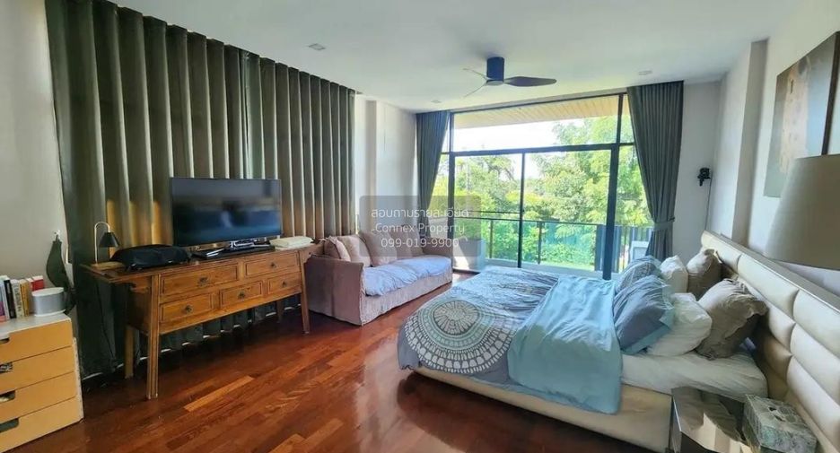 For sale 3 bedrooms house in Phasi Charoen, Bangkok