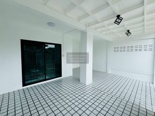 Reihenhaus zum Kauf mit 3 Zimmer in Bang Bua Thong, Nonthaburi