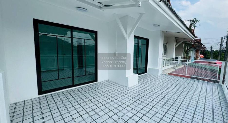 出售 3 卧室 联排别墅 在 Bang Bua Thong, Nonthaburi