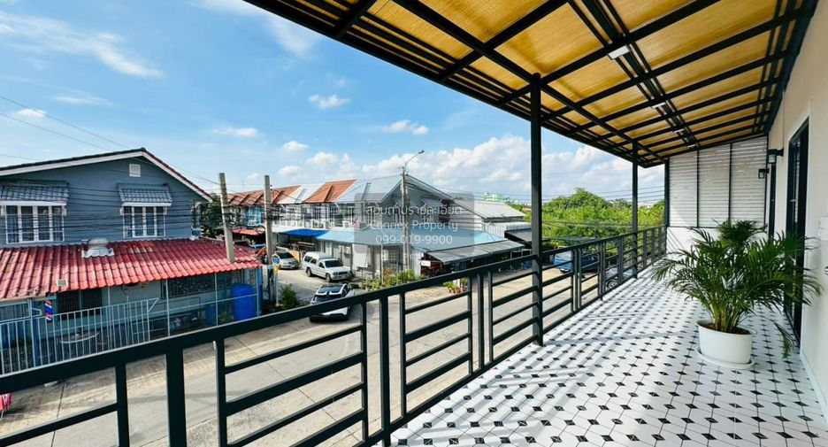 Casa adosada en venta de 2 habitaciones en Bang Bua Thong, Nonthaburi