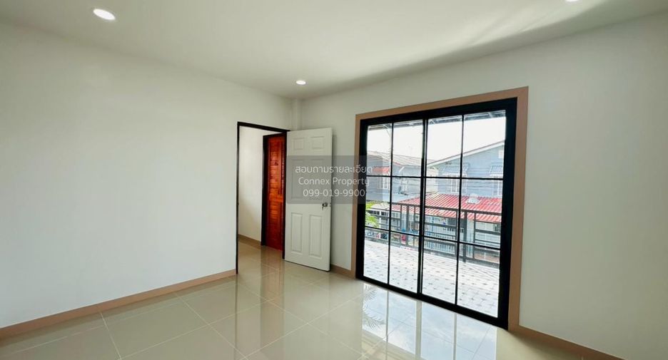 Casa adosada en venta de 2 habitaciones en Bang Bua Thong, Nonthaburi