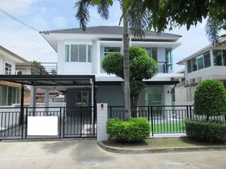 Casa en venta de 3 habitaciones en Nong Khaem, Bangkok