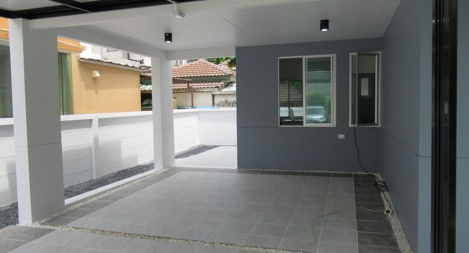 Casa en venta de 3 habitaciones en Nong Khaem, Bangkok