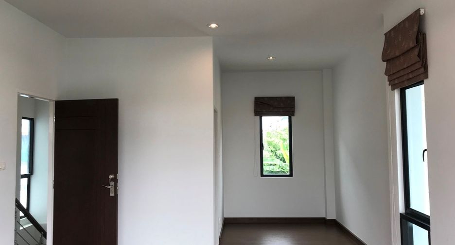 Haus zum Kauf mit 3 Zimmer in Bang Bon, Bangkok