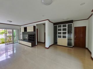 Продажа 3 спальни дом в Тхунг Кхру, Бангкок