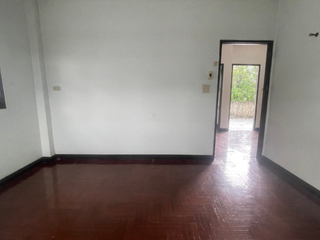 For sale 3 bedrooms house in Bang Sue, Bangkok