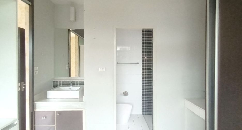 Haus zum Kauf mit 3 Zimmer in Bang Bon, Bangkok