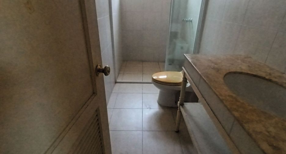 Haus zum Kauf mit 3 Zimmer in Bang Bon, Bangkok