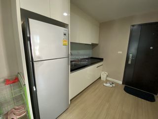 For rent 2 bedrooms condo in Phra Khanong, Bangkok