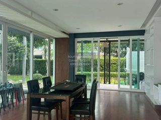 À louer 5 chambres maison à Prawet, Bangkok