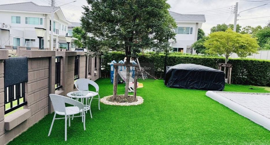 Casa en alquiler de 4 habitaciones en Mueang Pathum Thani, Pathum Thani