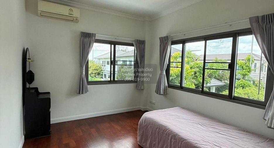 Casa en alquiler de 3 habitaciones en Lat Krabang, Bangkok
