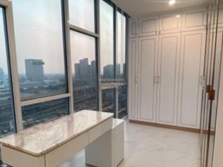 For rent 2 bedrooms condo in Bang Na, Bangkok