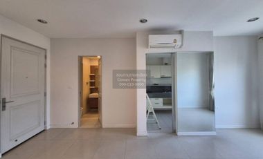 For rent 2 bedrooms condo in Khlong San, Bangkok