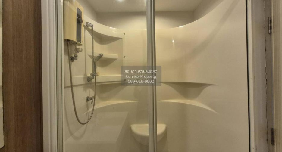 For rent 2 bedrooms condo in Khlong San, Bangkok