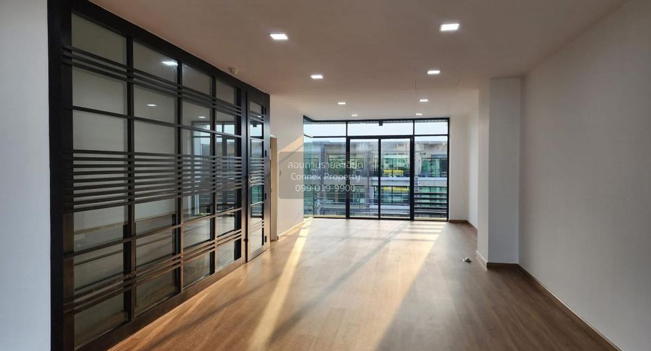For rent 1 bed townhouse in Prawet, Bangkok