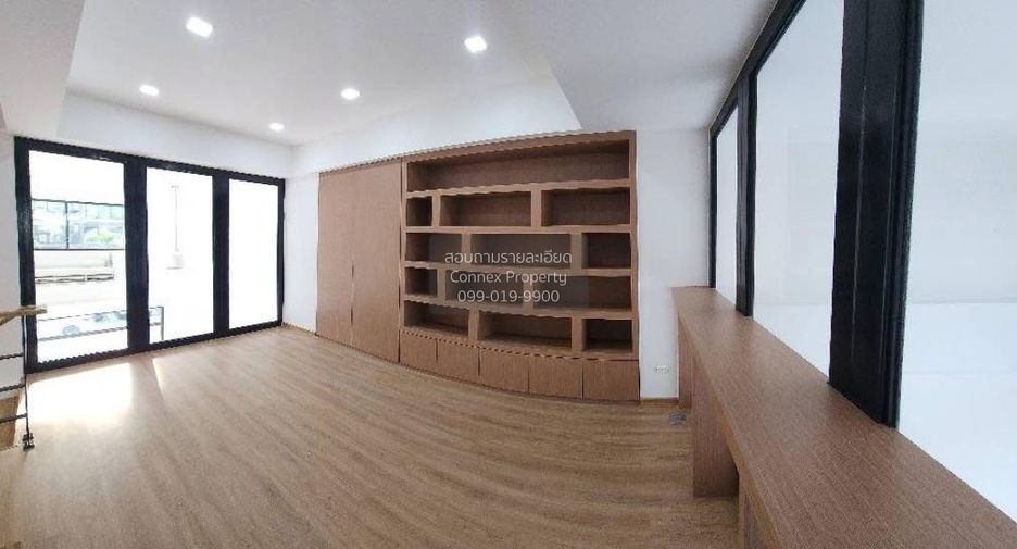 For rent 1 bed townhouse in Prawet, Bangkok