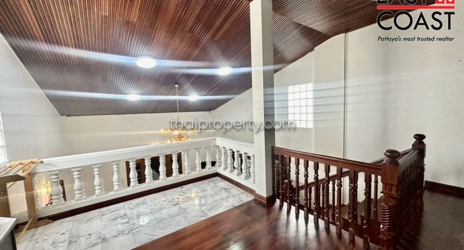 出租 4 卧室 独立屋 在 Bang Lamung, Chon Buri