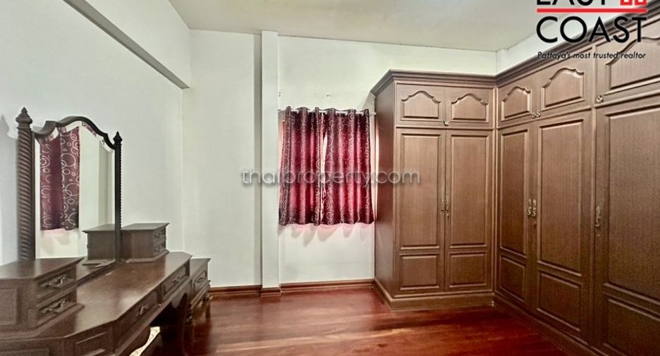 出租 4 卧室 独立屋 在 Bang Lamung, Chon Buri