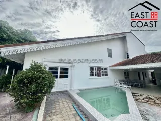 Casa en alquiler de 4 habitaciones en Bang Lamung, Chonburi