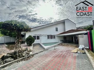 For rent 4 bedrooms house in Bang Lamung, Chonburi