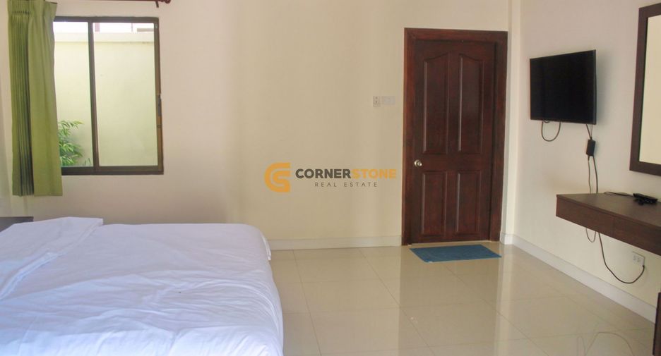 For rent and for sale 4 bedrooms house in Bang Lamung, Chonburi