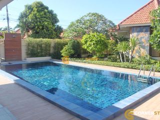 À louer et à vendre 4 chambres maison à Bang Lamung, Chonburi