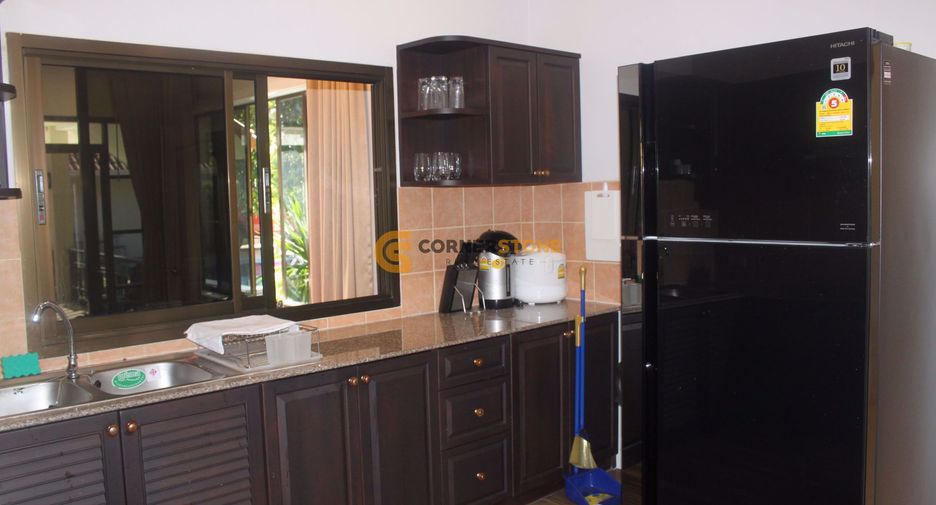 For rent and for sale 4 bedrooms house in Bang Lamung, Chonburi