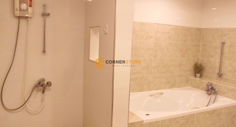 For rent and for sale 4 bedrooms house in Bang Lamung, Chonburi