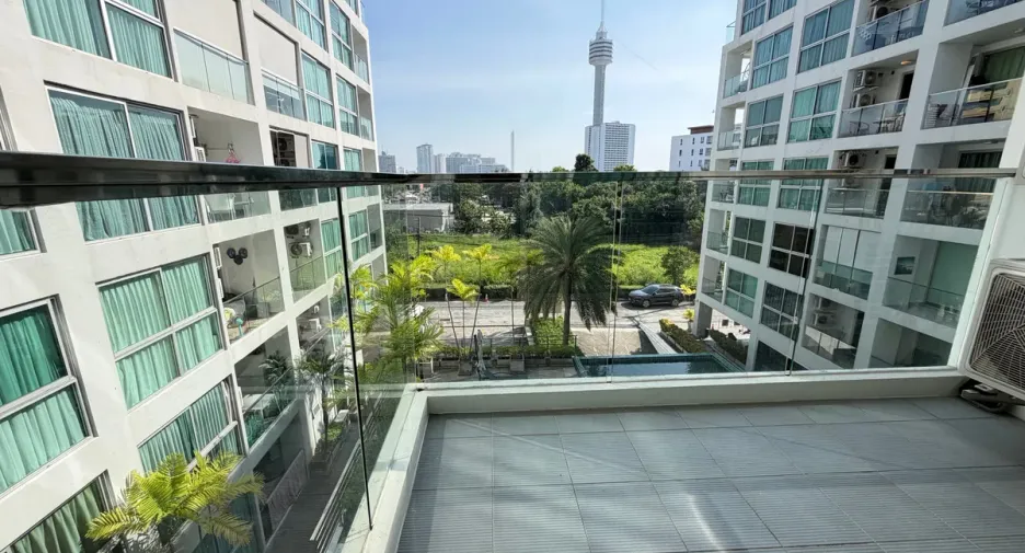 For rent and for sale 2 bedrooms condo in Mueang Rayong, Rayong