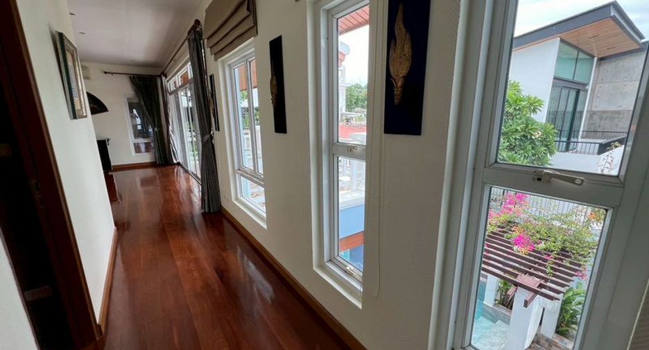 For rent 5 bedrooms house in Bang Lamung, Chonburi