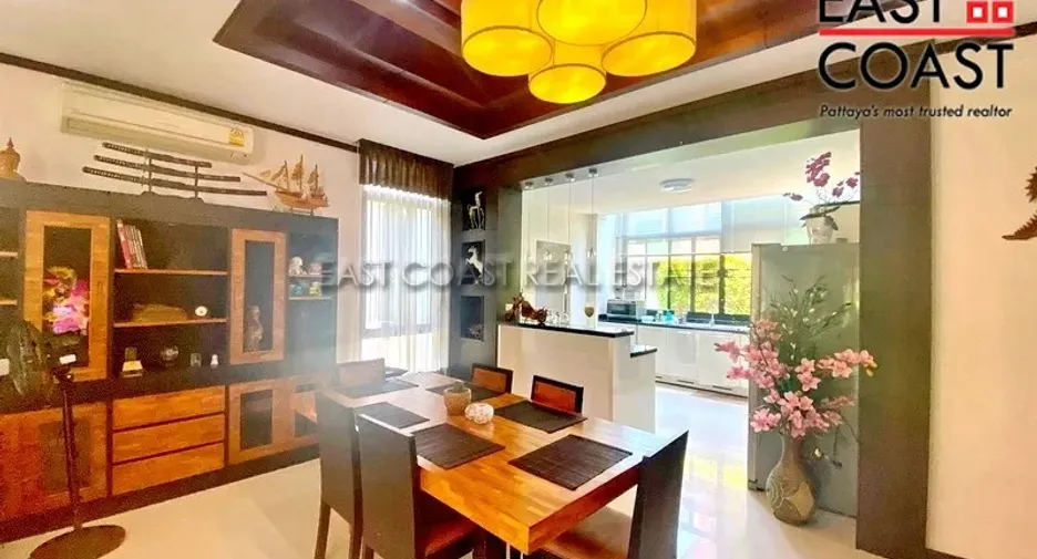 For rent and for sale 4 bedrooms house in Bang Lamung, Chonburi