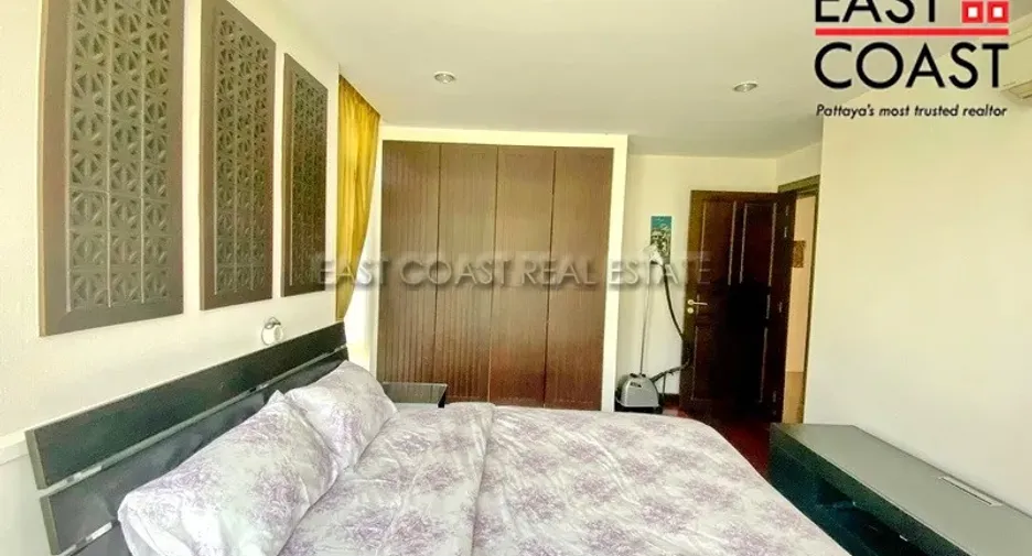 For rent and for sale 4 bedrooms house in Bang Lamung, Chonburi