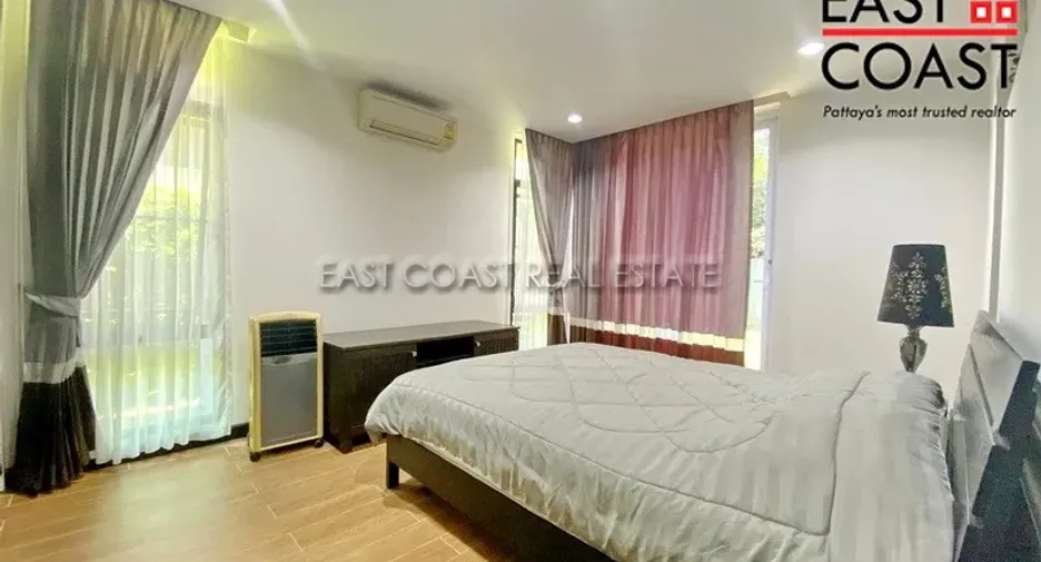 For rent and for sale 4 bedrooms house in Bang Lamung, Chonburi
