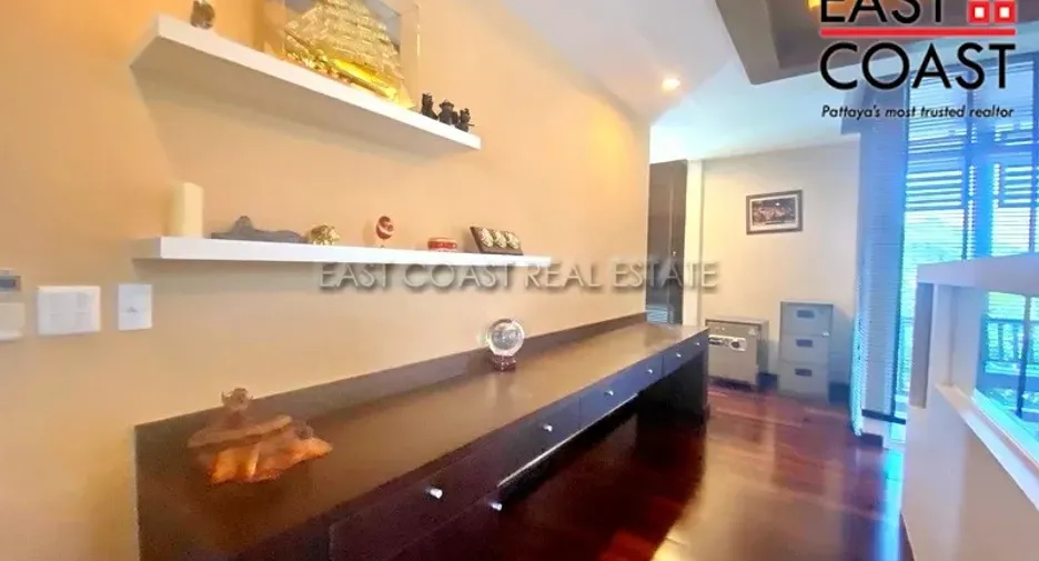 For rent and for sale 4 bedrooms house in Bang Lamung, Chonburi